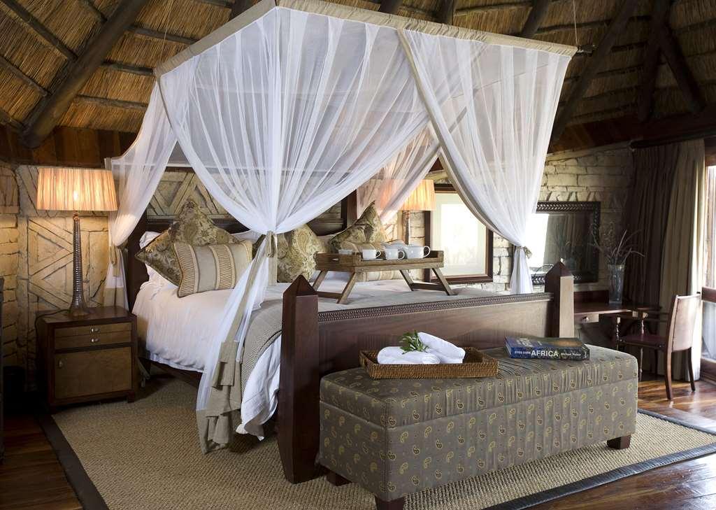 Serena Mivumo River Lodge Mkalinzu Habitación foto